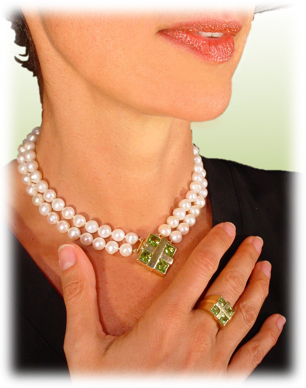 Gift Necklace-18K Gold and Peridot-5