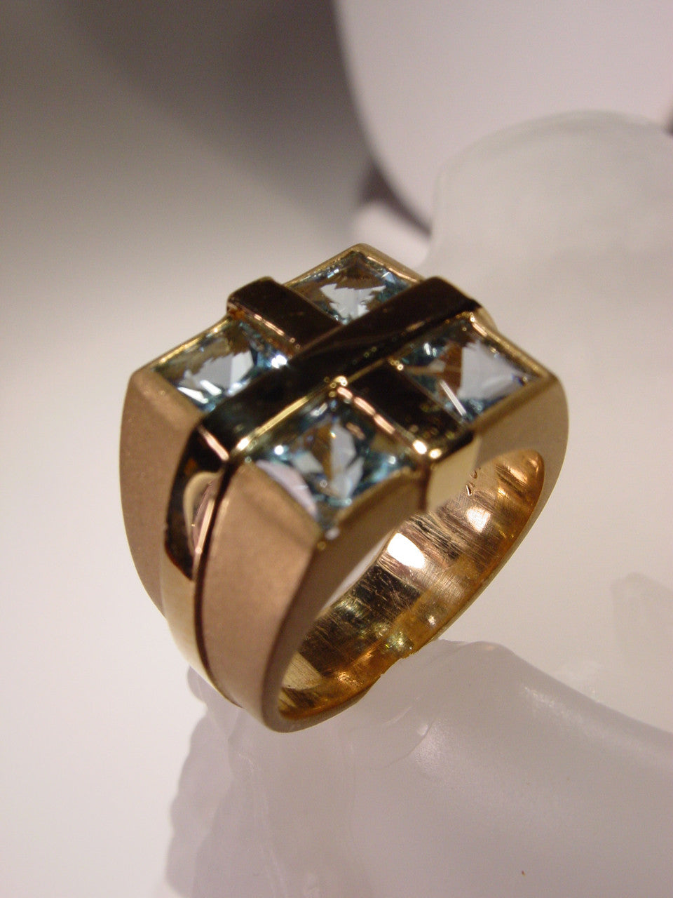 Gift Necklace-18K Gold and Peridot-2